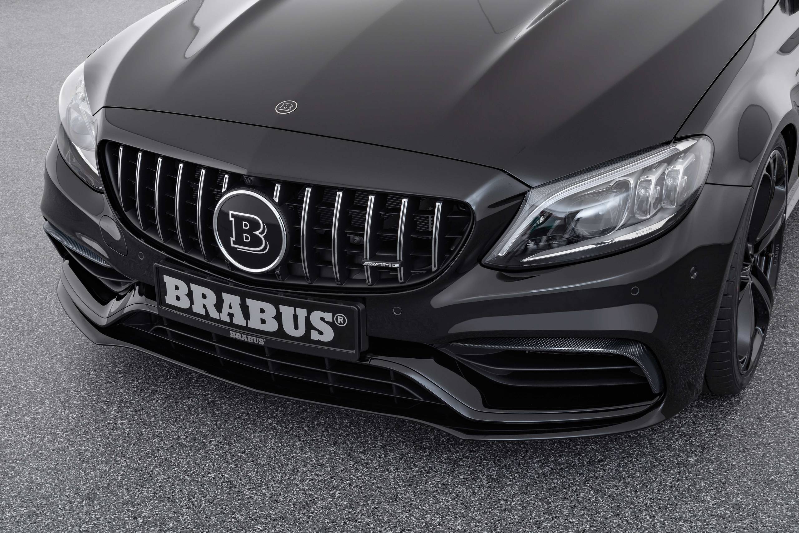 BRABUS 650 based on AMG C63 (4)