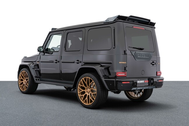 BRABUS 800 BLACK & GOLD (53)