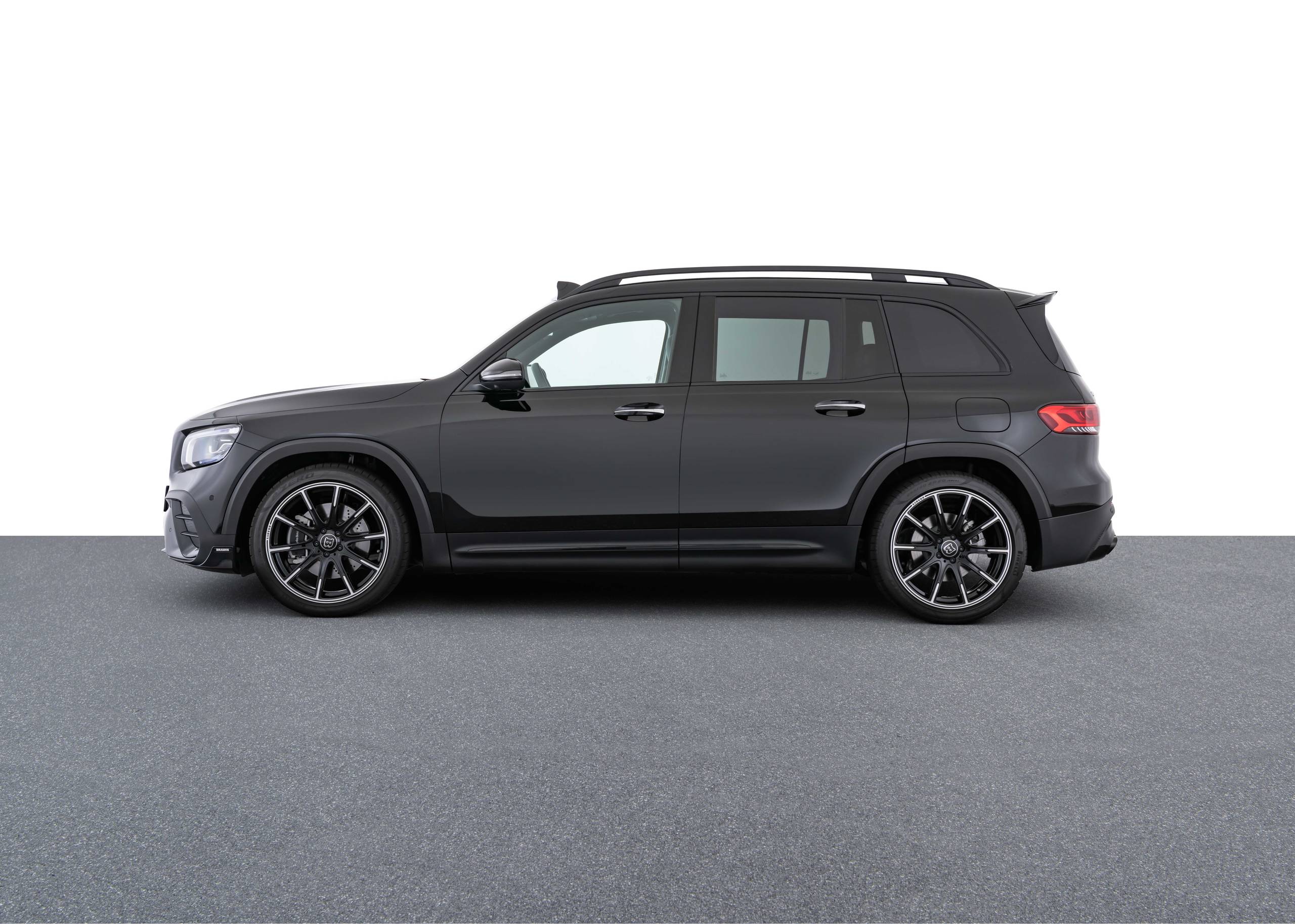 BRABUS B25 based on GLB 250 (10)