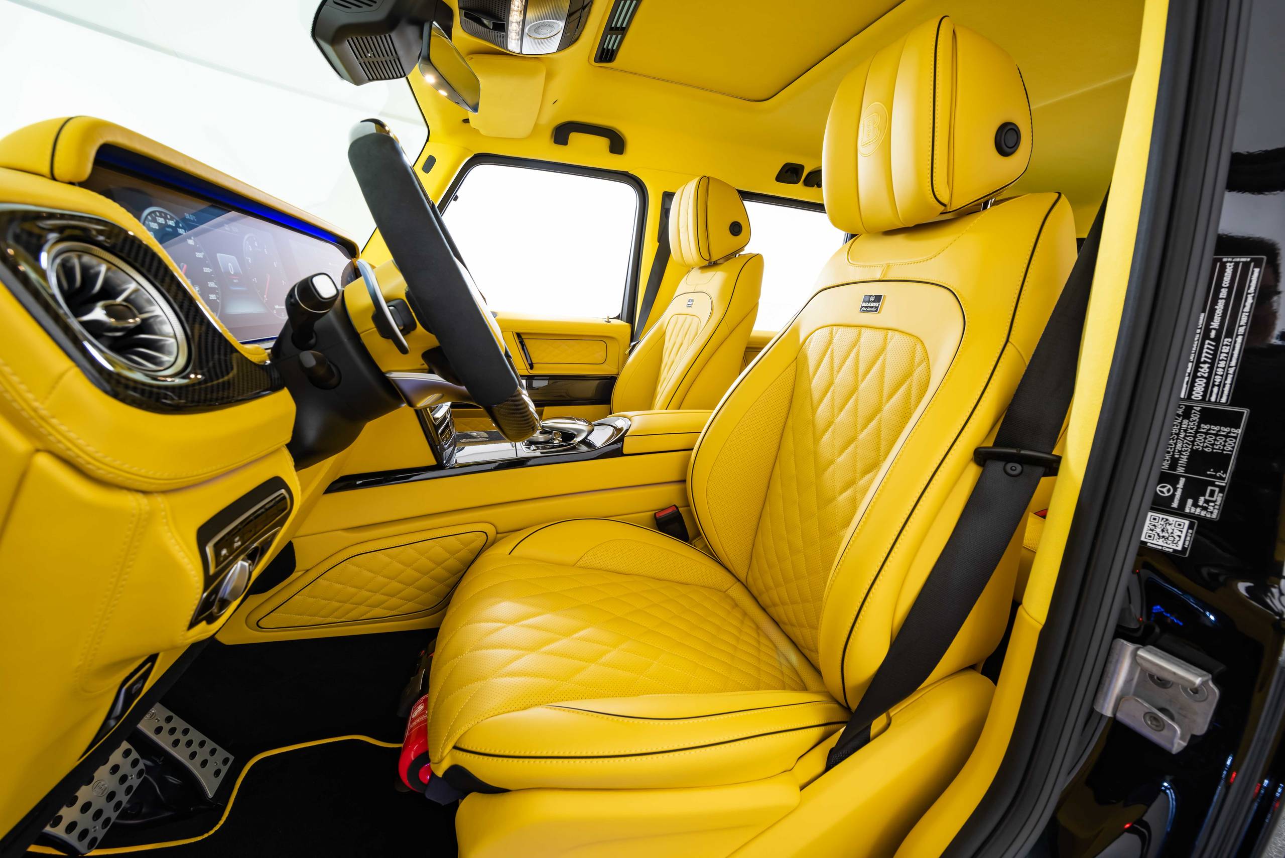 INTERIOR_Yellow (9)