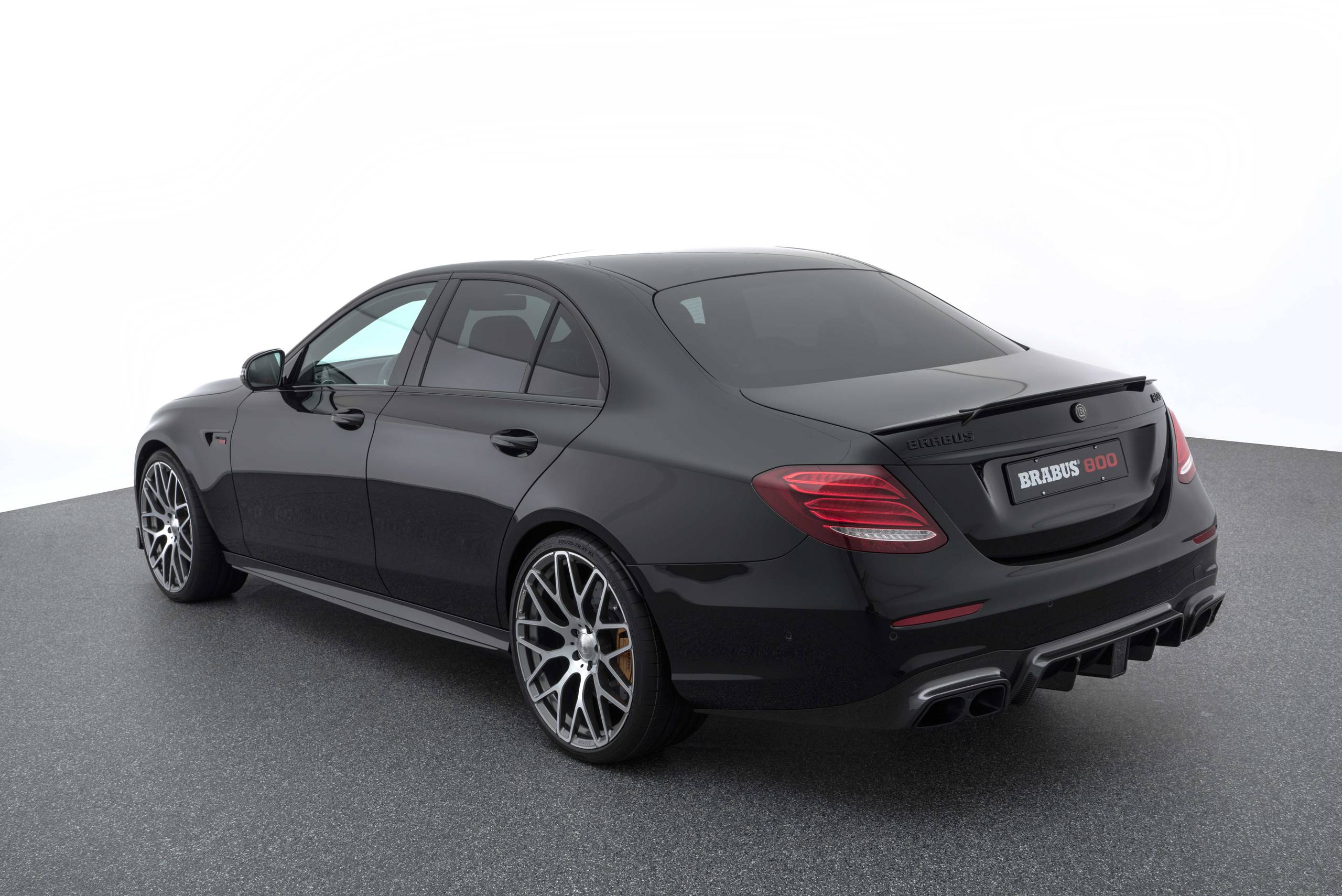 BRABUS 800 based on E63 (29)