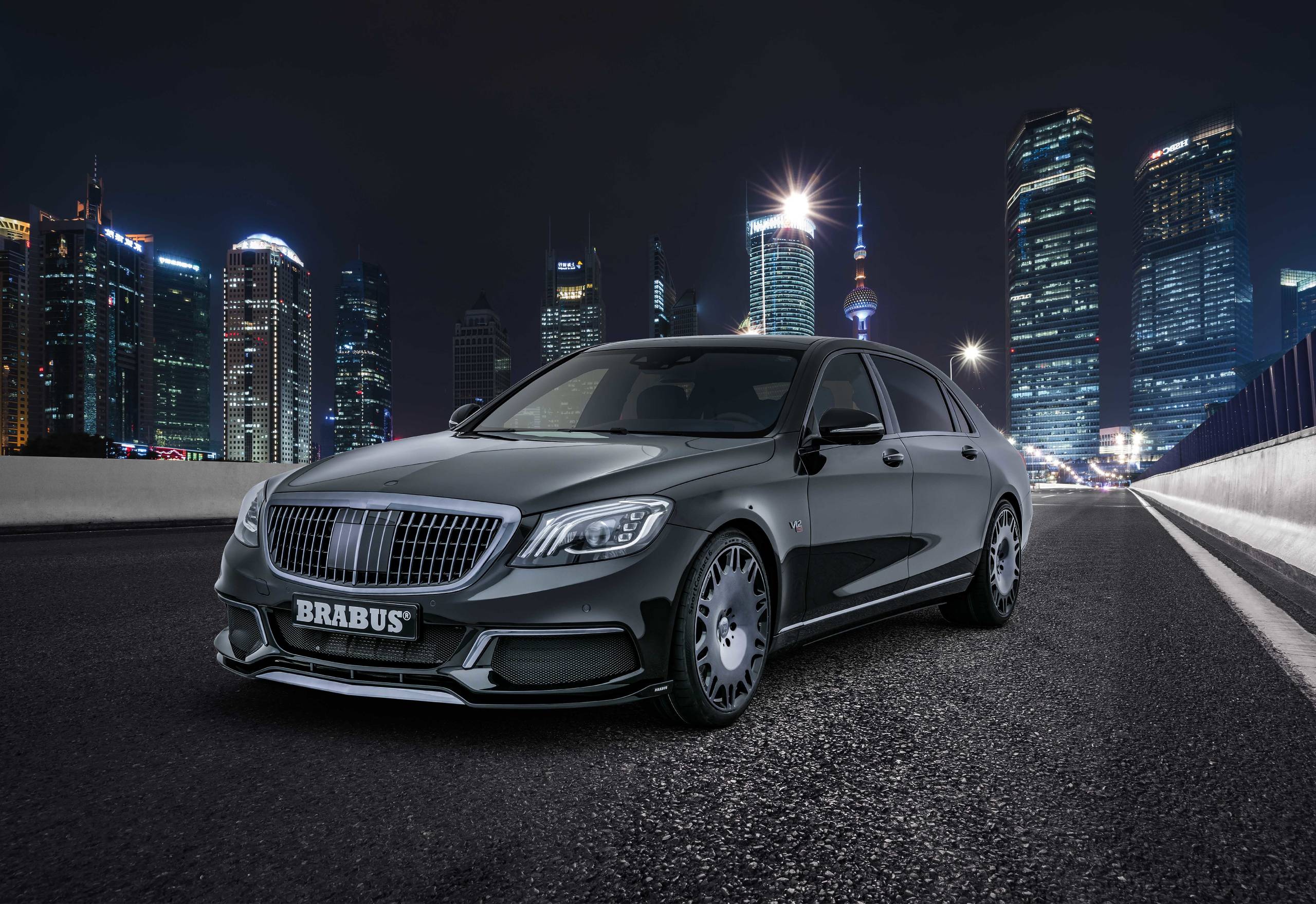 BRABUS 900 based on Maybach S650L (4)