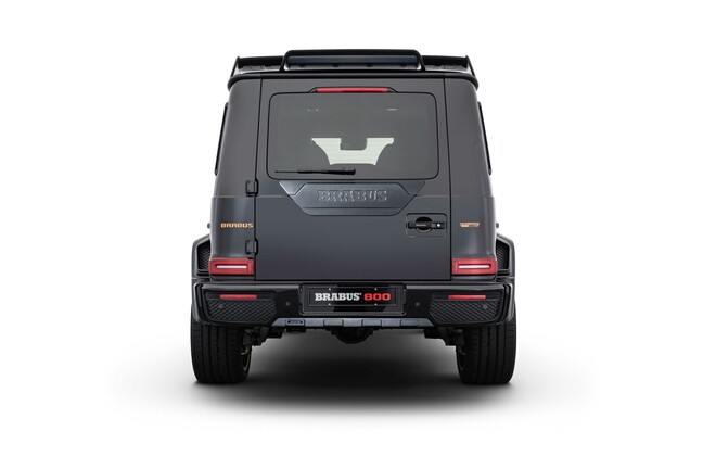 BRABUS 800 BLACK & GOLD (54)