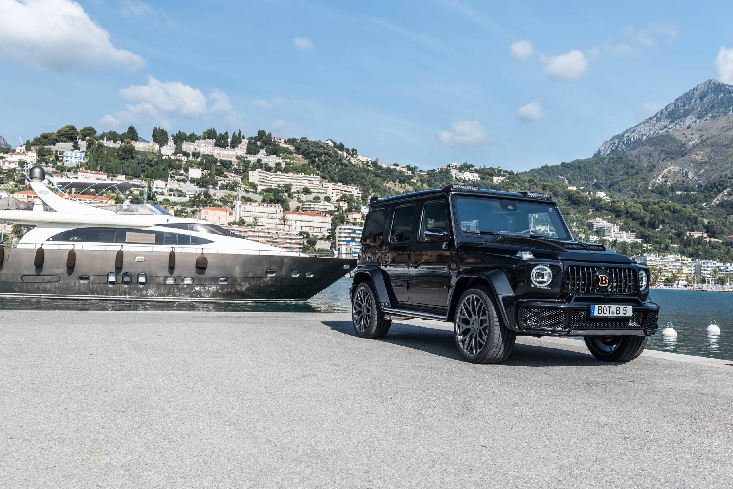 BRABUS 700 WIDESTAR based on G63 (10)