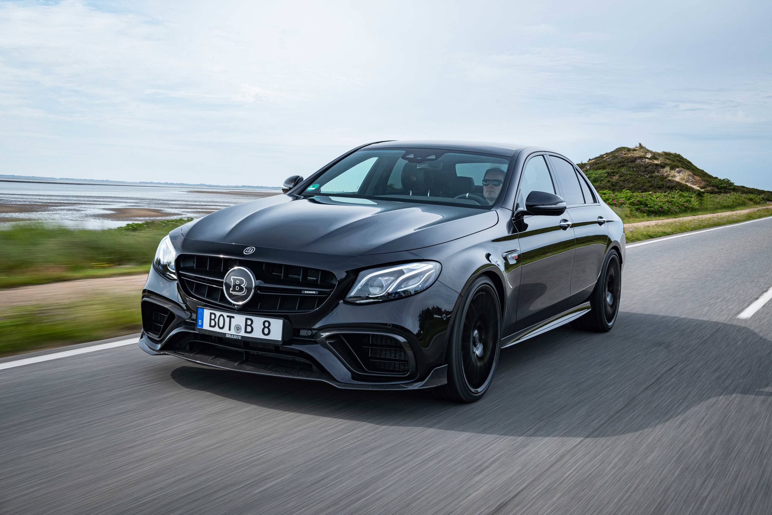 BRABUS 800 Sylt based on E63 (1)