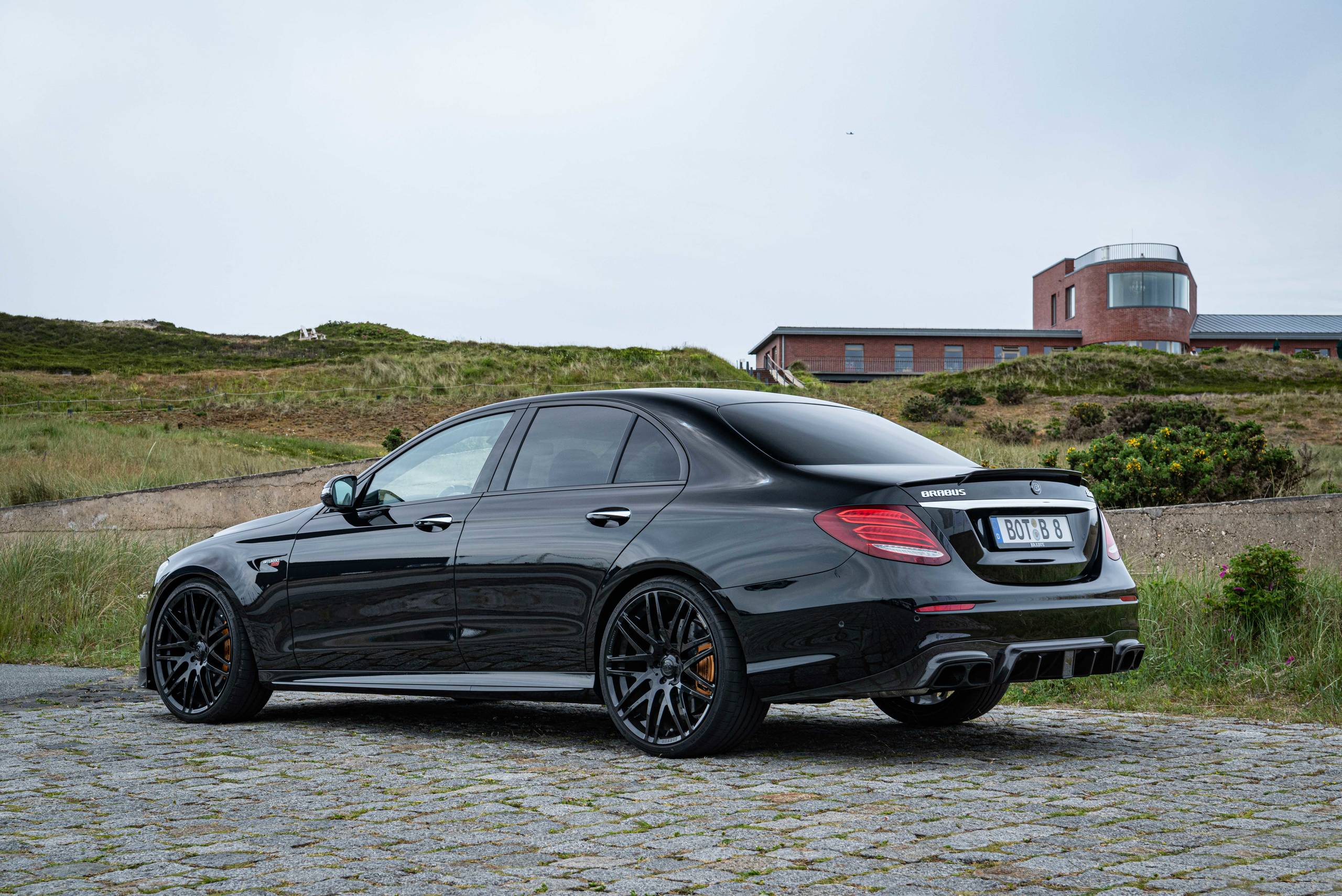 BRABUS 800 Sylt based on E63 (26)